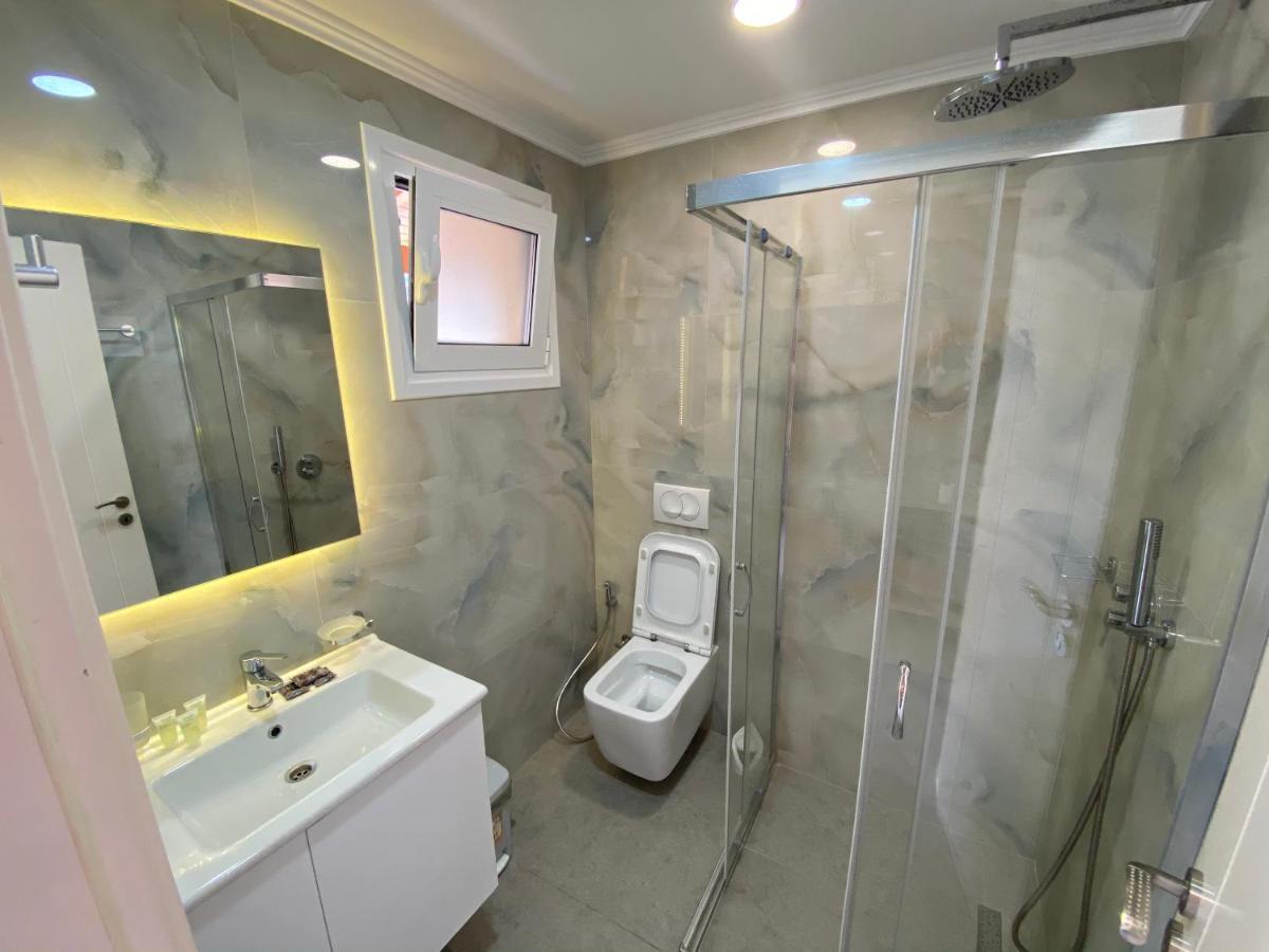 Karos Hotel Llaman Himarë Extérieur photo