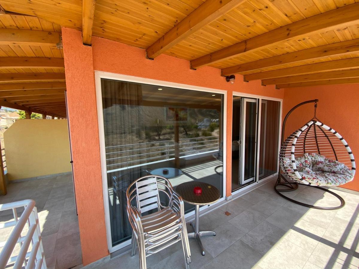 Karos Hotel Llaman Himarë Extérieur photo
