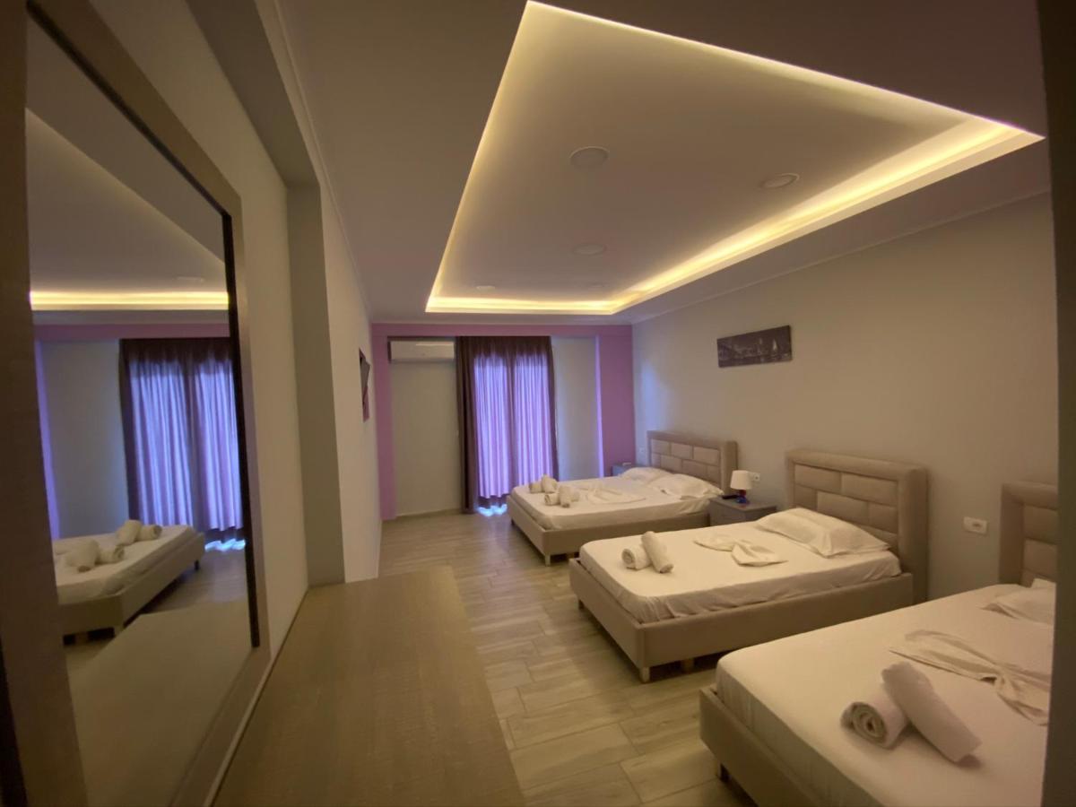 Karos Hotel Llaman Himarë Extérieur photo