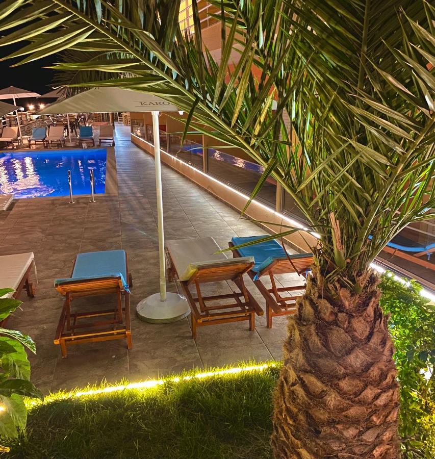 Karos Hotel Llaman Himarë Extérieur photo